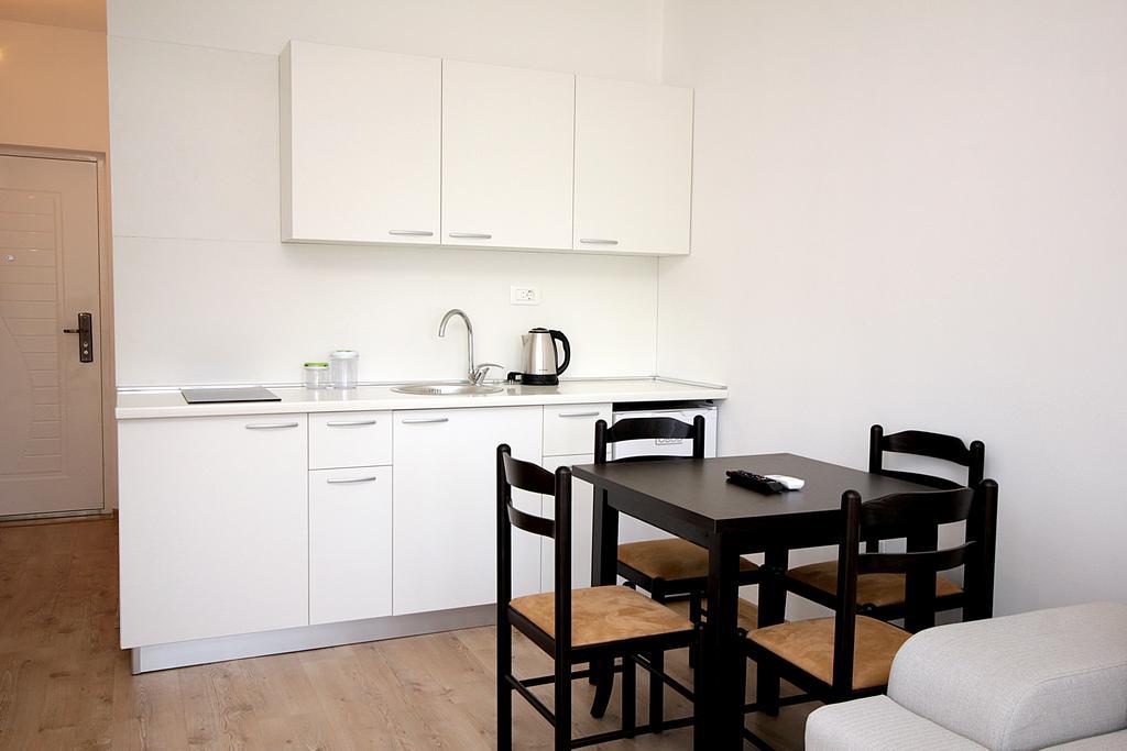 Apartmani Begovic Бар Екстериор снимка