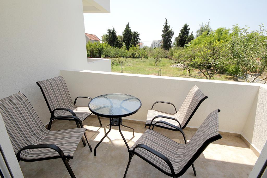 Apartmani Begovic Бар Екстериор снимка