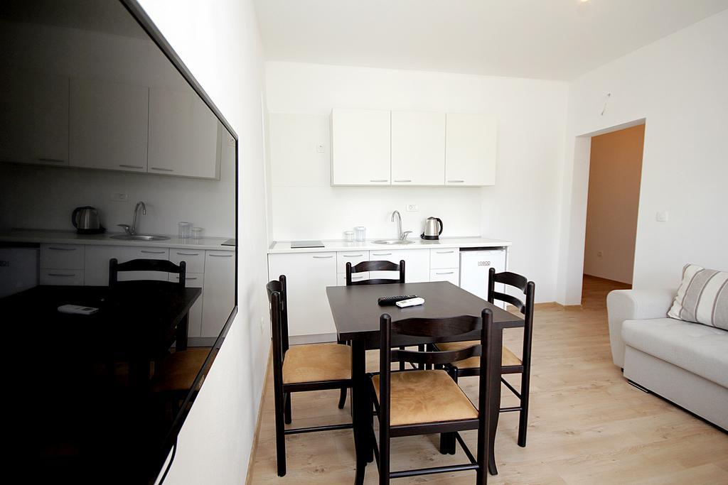 Apartmani Begovic Бар Екстериор снимка